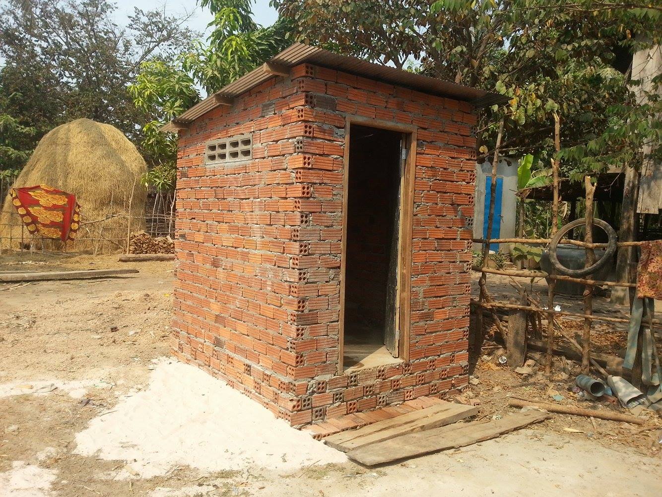 Drie openbare toiletten gerealiseerd